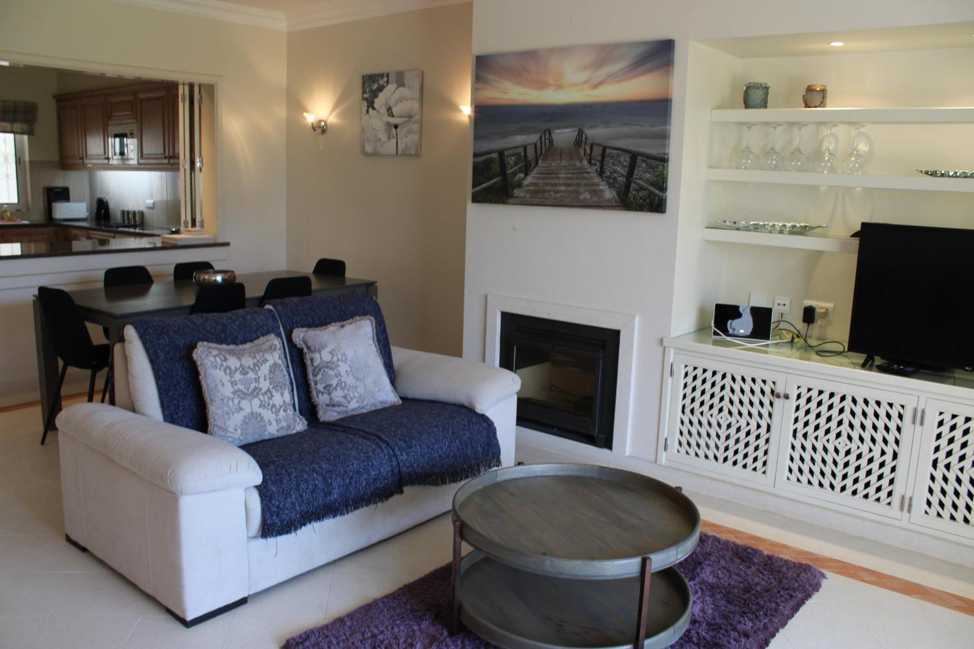 Luxury 2 Bedroom Apartment With Private Garden อัลมันซิล ภายนอก รูปภาพ